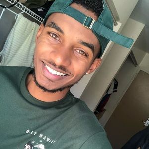 Meet your Posher, Deonte